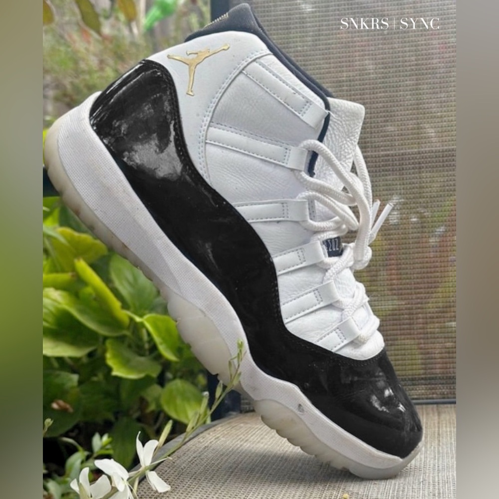 Air Jordan Retro 11 | Defining Moments (2023)